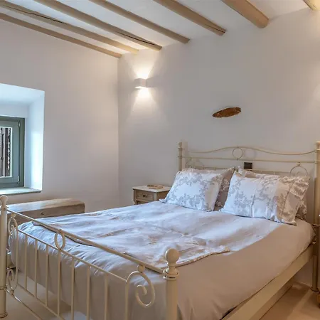 Mrs Kalis Apartamento Amonakliós