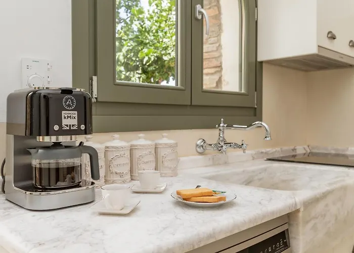 Mrs Kalis Apartament *